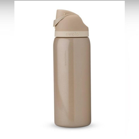 Owala- Holiday Magic 32 oz - Picture 1 of 9